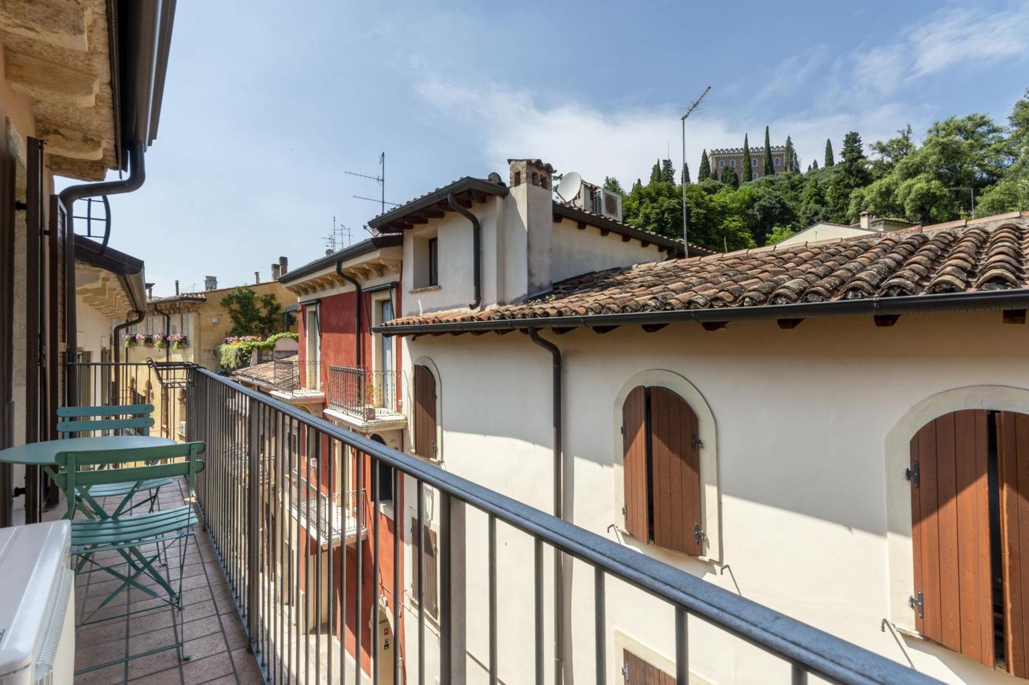 L'Ultima Rosa - Verona — Foto 1